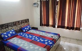 Metro Inn Pg Gurgaon India